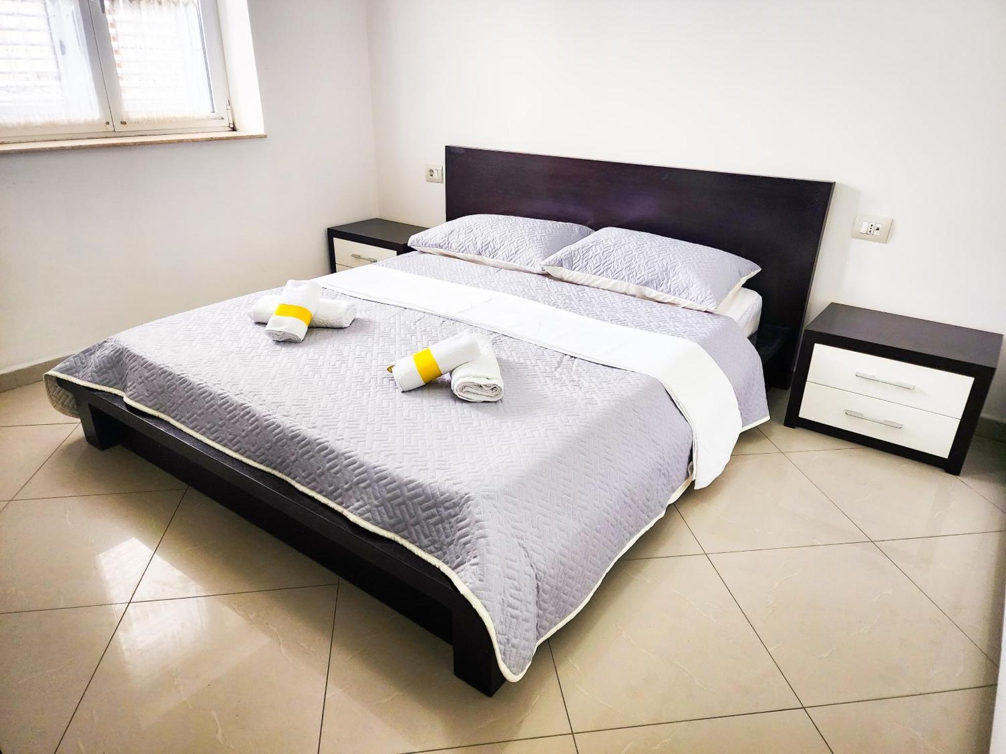 Apartment Sweet New Pazar Tirana Extérieur photo